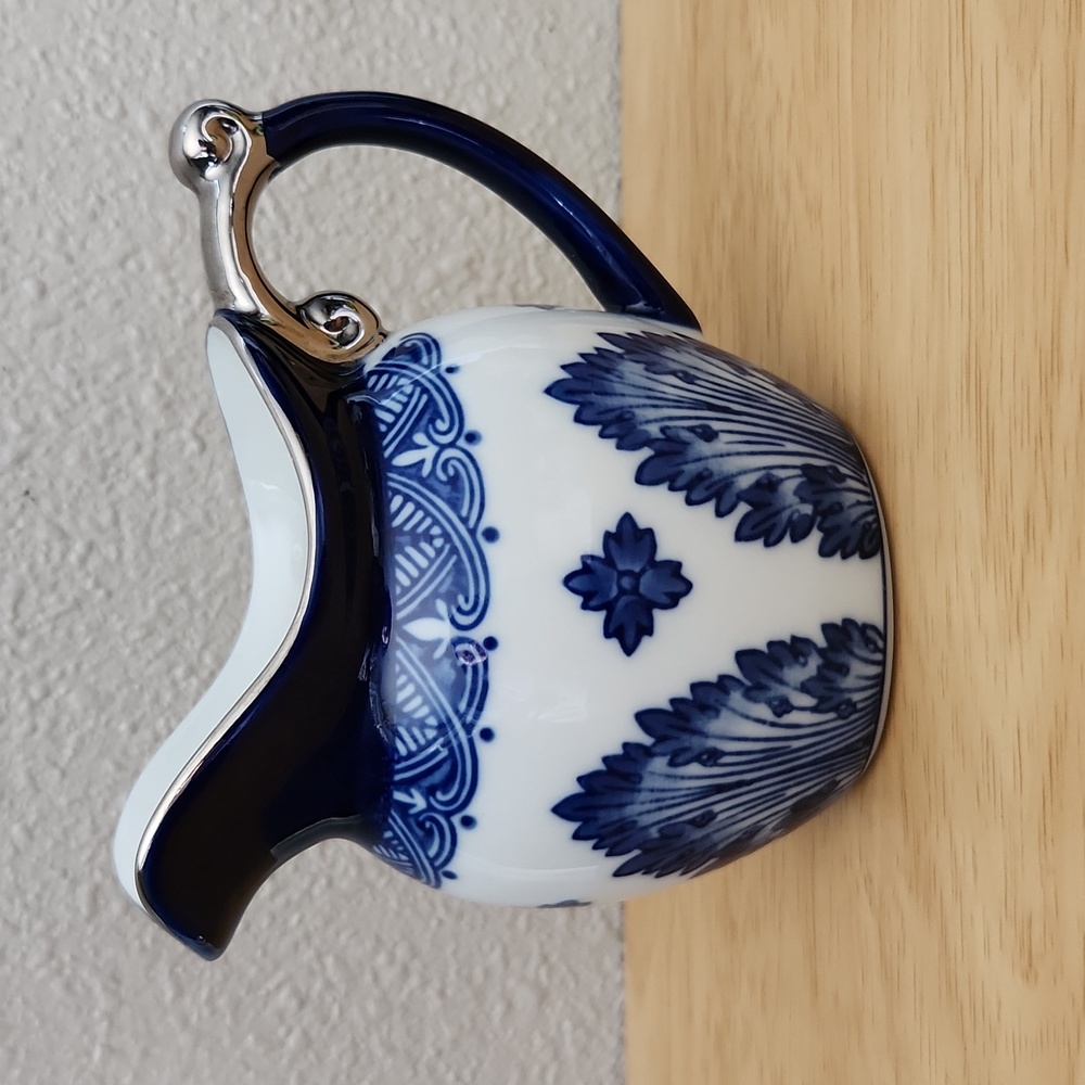 Bombay Co. Creamer Grace Pattern -Metal Trim